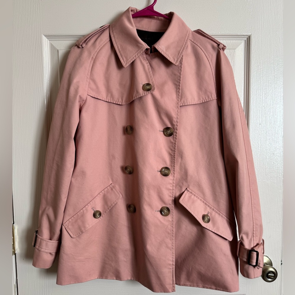 It’s in pretty good shape and color it’s absolutely beautiful